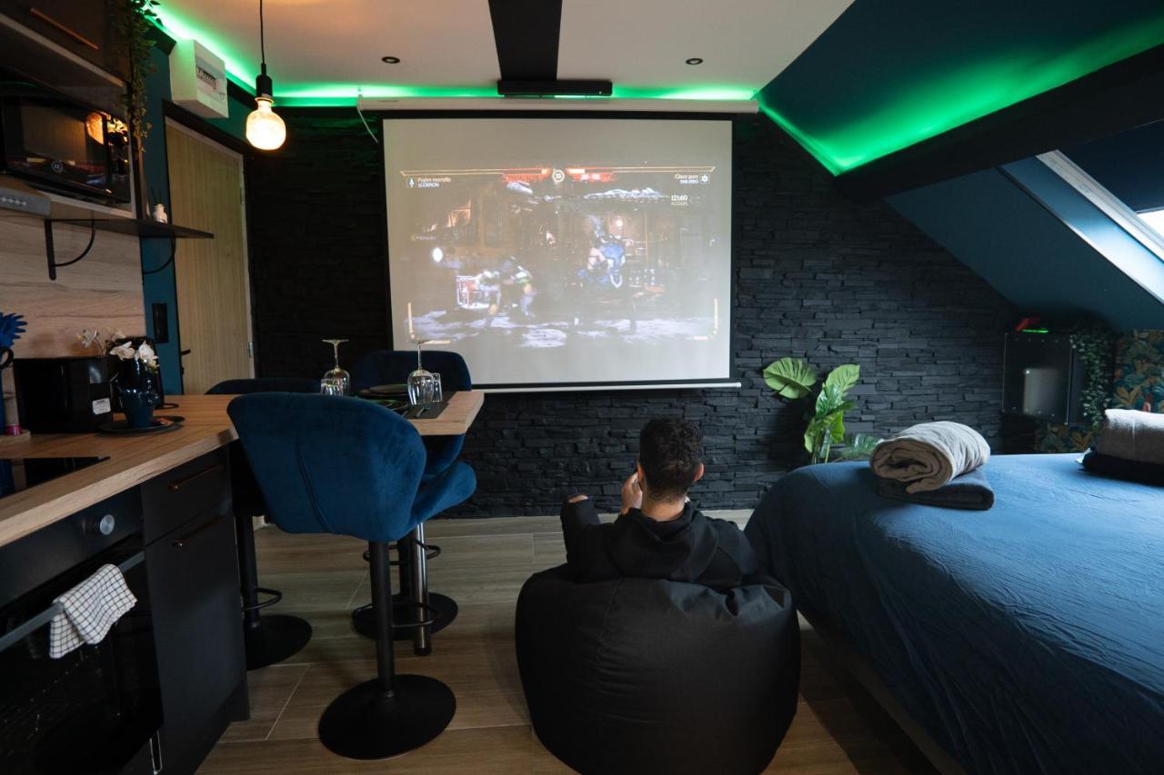 Capsule Color Deluxe Balneo I Ecran Home Cinema I Console De Jeux Trith-Saint-Leger Екстер'єр фото